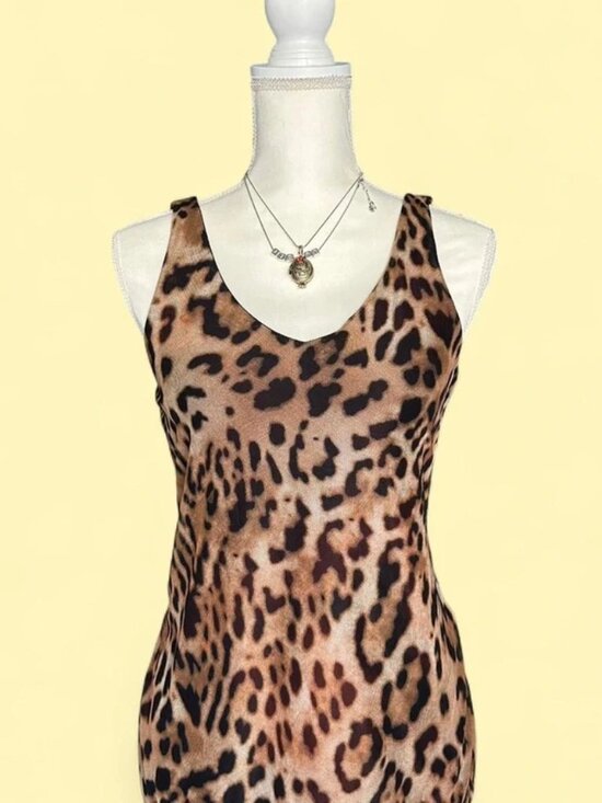 Chico's Tops - Y2K leopard print tank